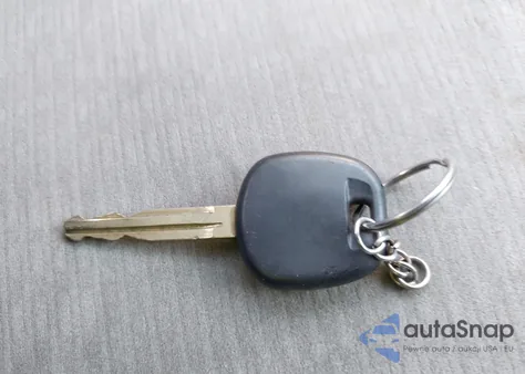 2012 Toyota Highlander Base V6 z USA, uszkodzony, nr VIN 5TDBK3EHXCS108923